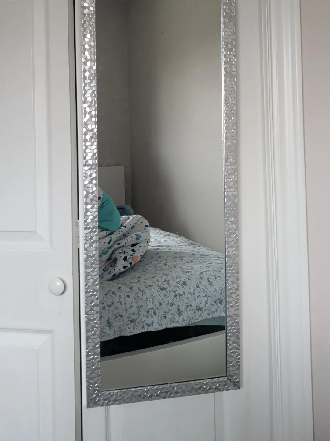 Decorative Wall Mirror with Mosaic Frame
