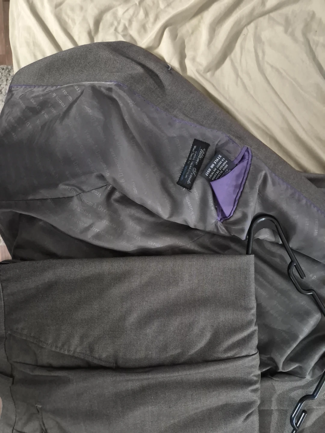 Vroom & Dreesmann Men's Grey Suit Jacket Size 44
