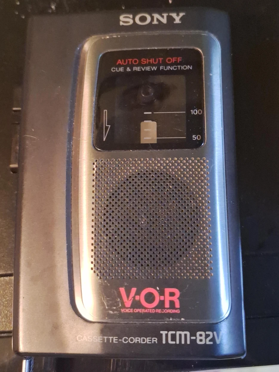 Sony TCM-82V Cassette-corder Voice Operated Recorder