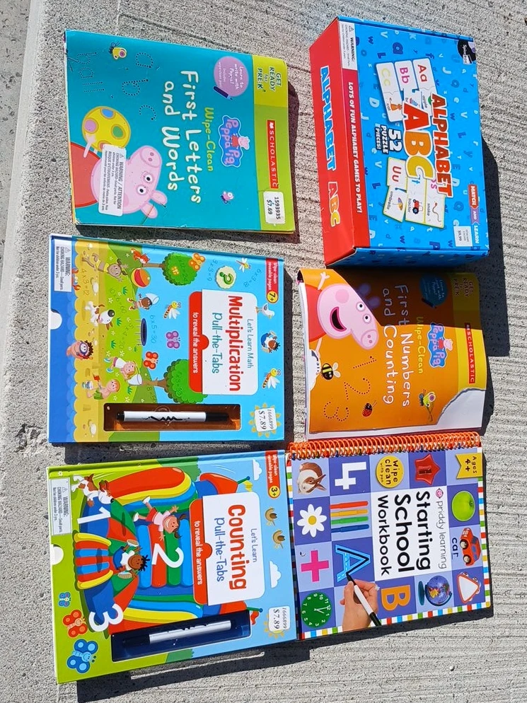 Peppa Pig Wipe-Clean Learning Books & Alphabet Puzzle