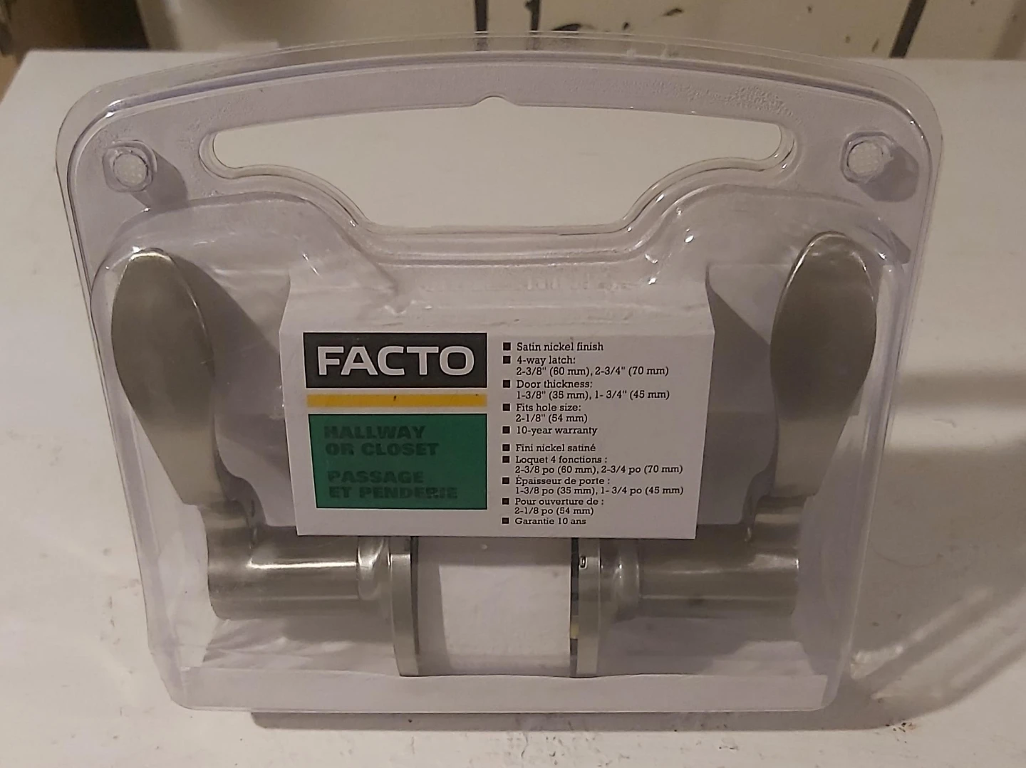 FACTO Hallway or Closet Door Lockset - Satin Nickel