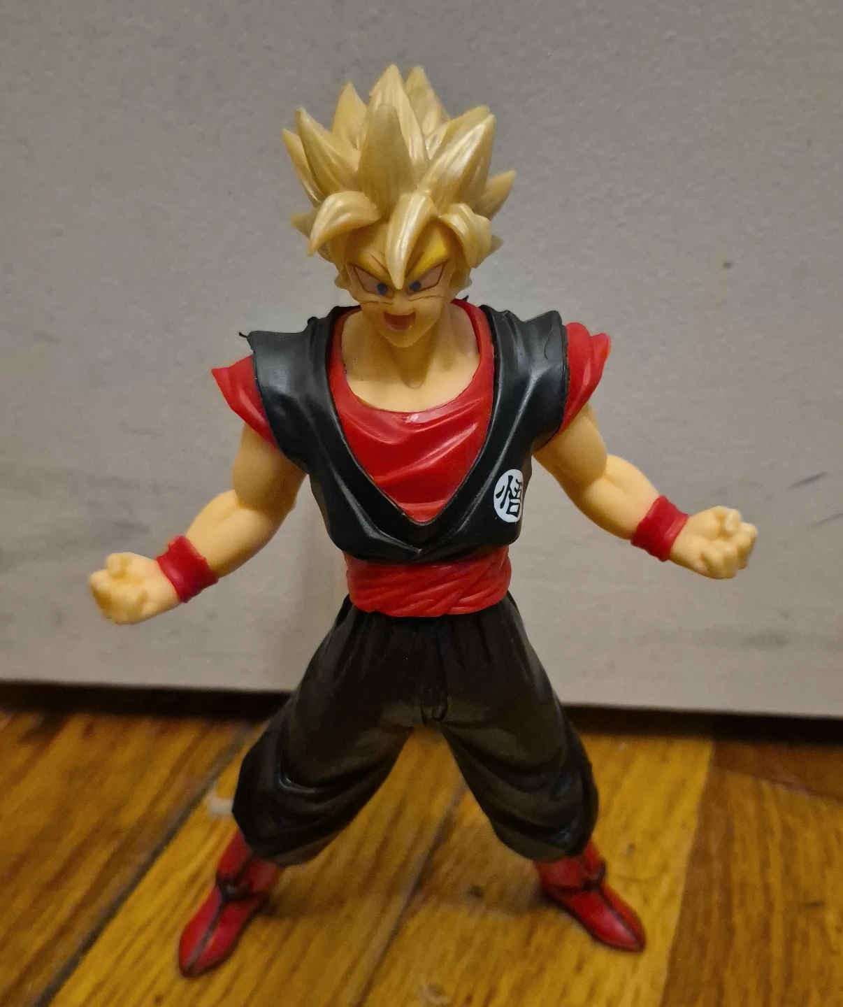 Dragon Ball Z Goku Action Figure
