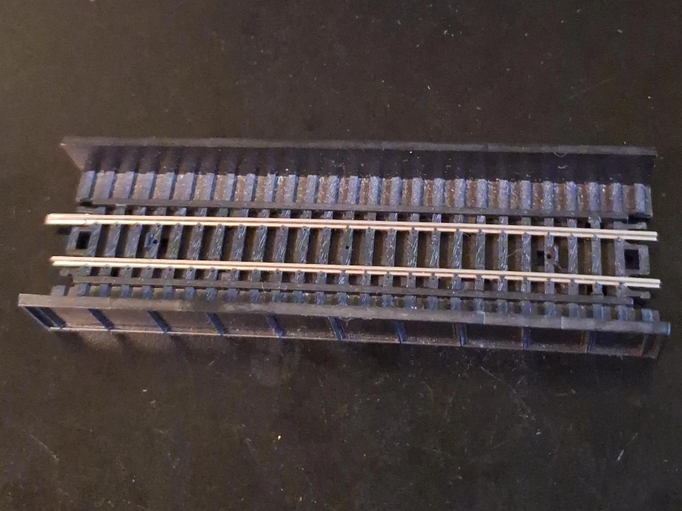 Atlas N scale Model Train Track Straight Section