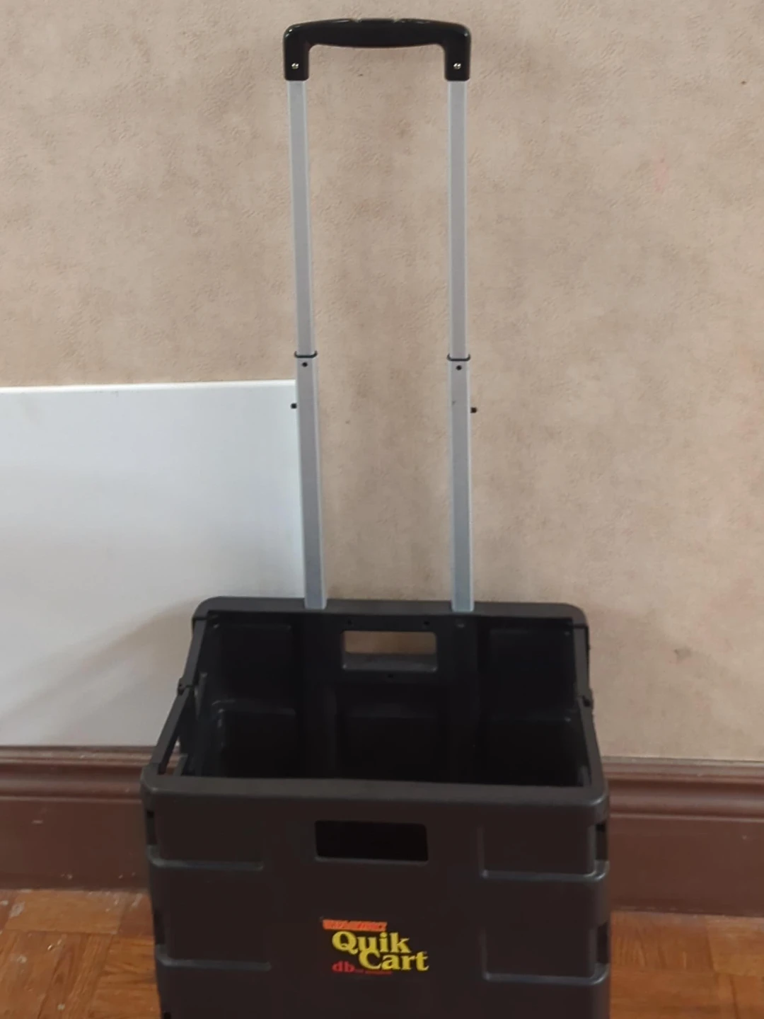 Quik Cart Folding Rolling Cart