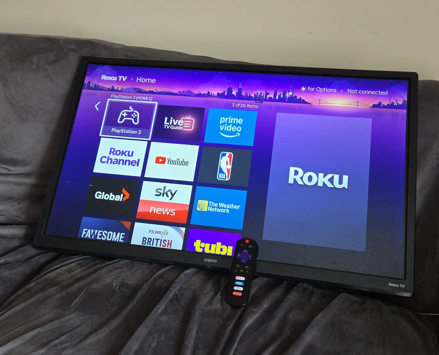 Sanyo Roku TV with Remote