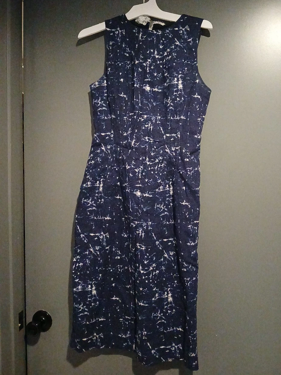 Michael Kors Navy Blue & White Abstract Print Sleeveless Dress