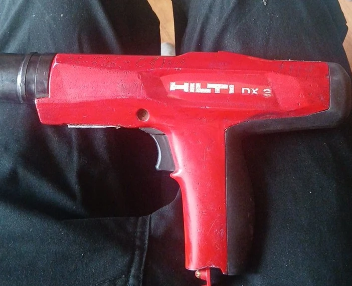 Hilti DX 2 Red Powder Actuated Tool