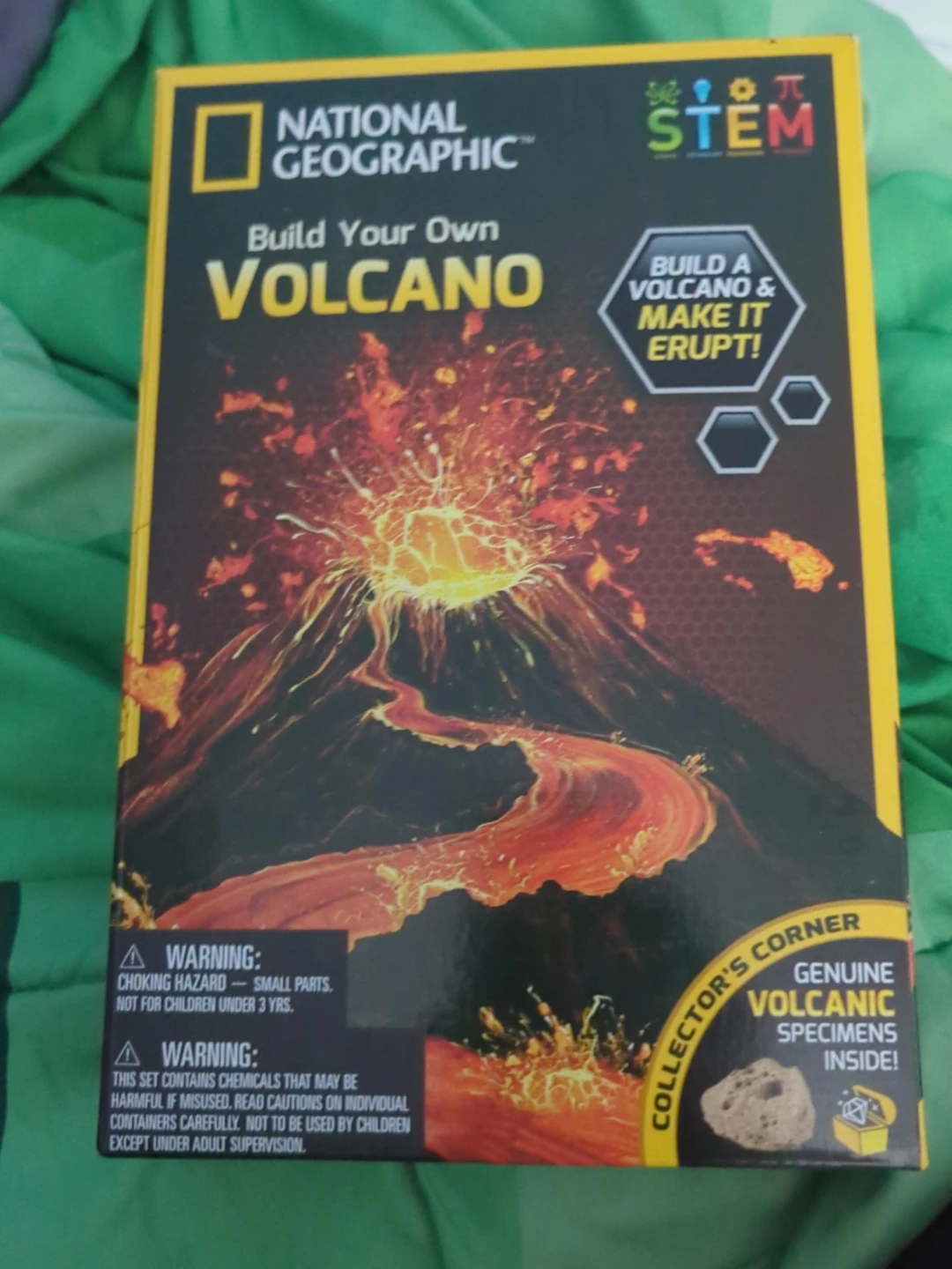 National Geographic Build Your Own Volcano STEM Kit