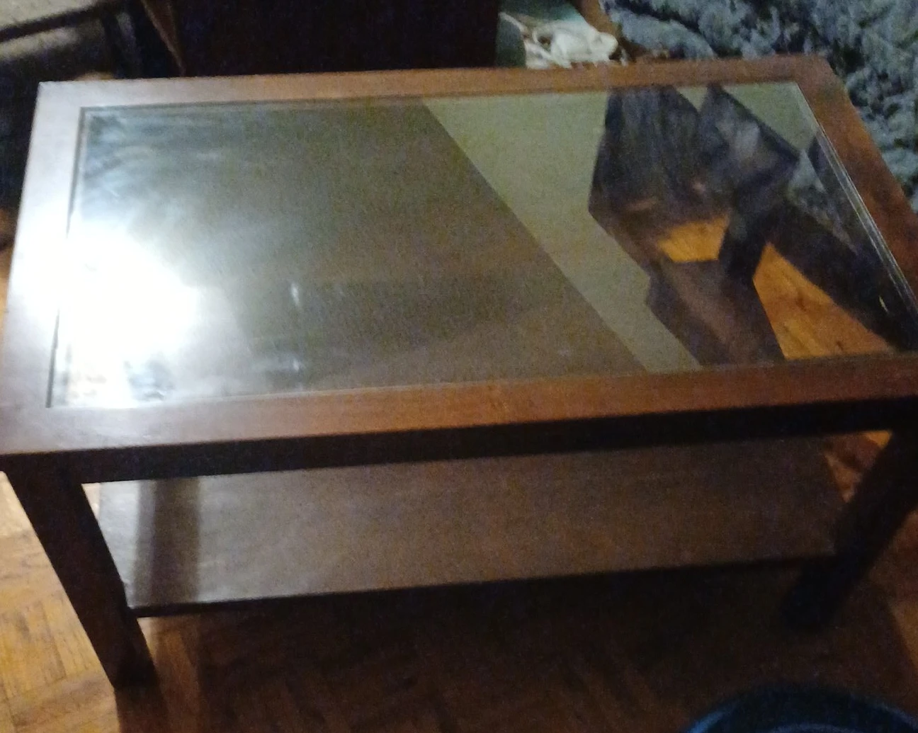 Wood Coffee Table with Glass Top 🥕