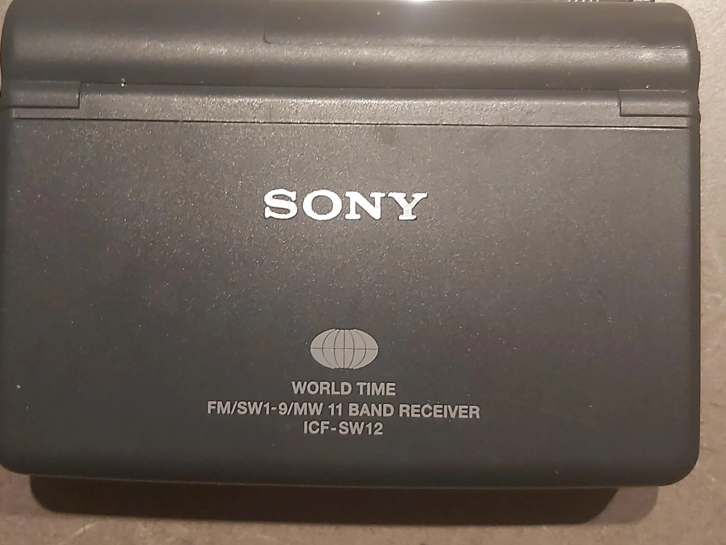 Sony ICF-SW12 World Time FM/SW1-9/MW 11 Band Receiver