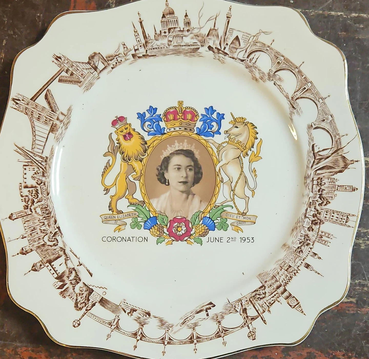 Queen Elizabeth II Coronation Commemorative Plate June 2nd 1953