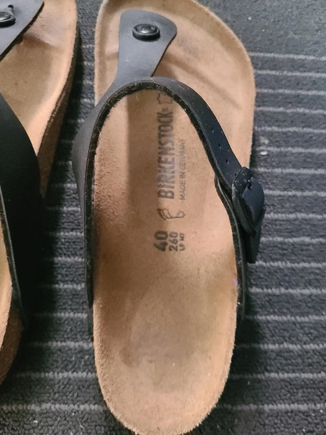 Birkenstock Black Sandals ladies Size 9 /10 🌱 - photo 3