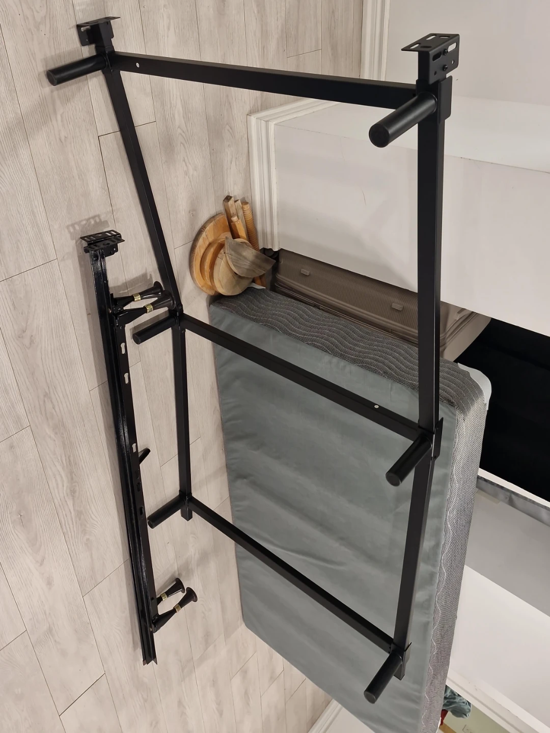 Black Metal Bed frame like new