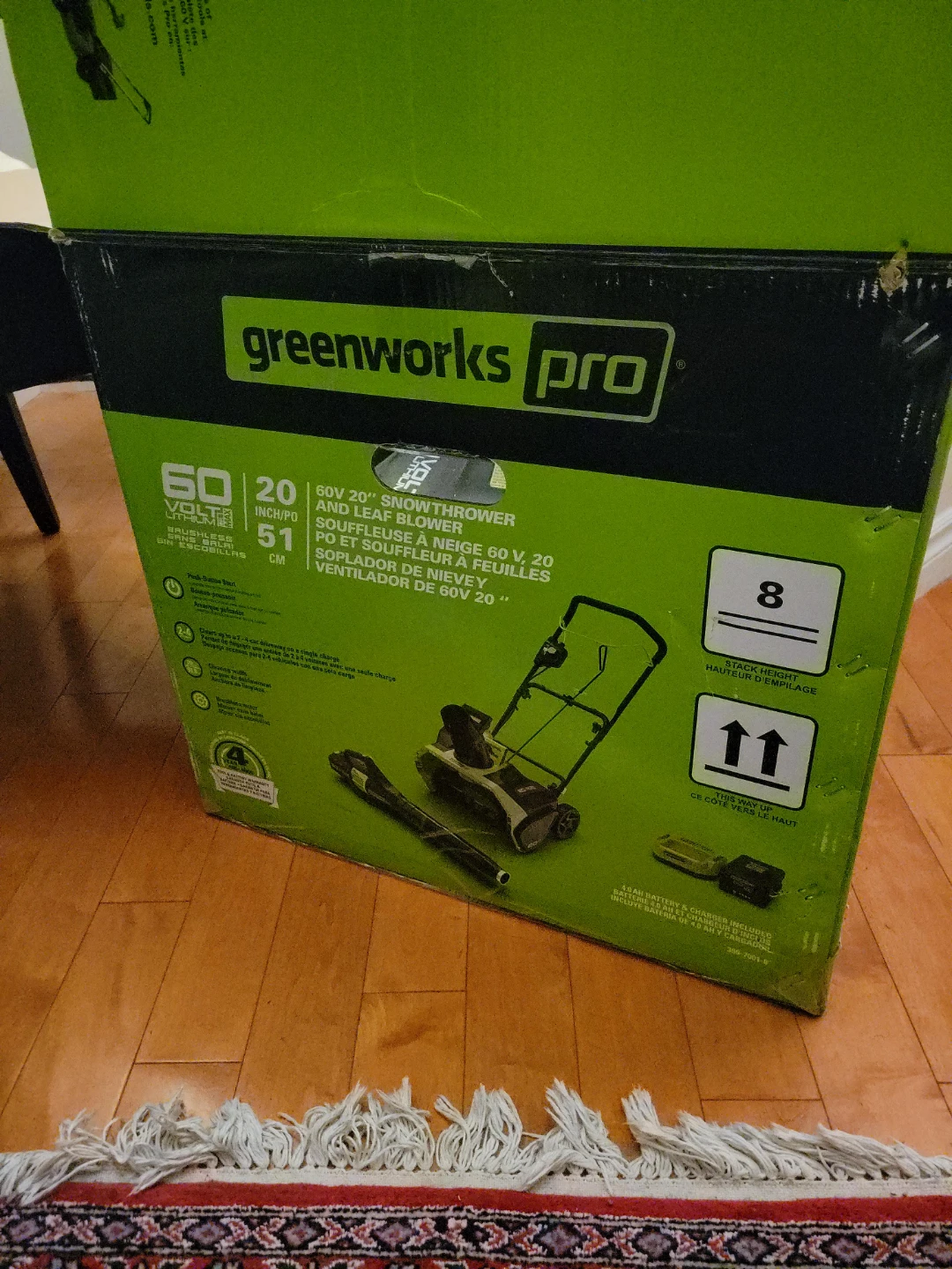 Greenworks Pro 60V 20" Snow Thrower and Leaf Blower Combo