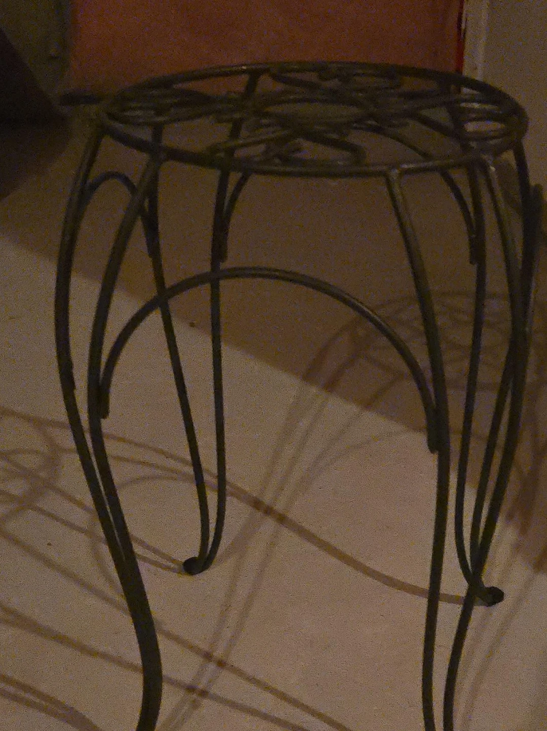Metal Plant Stand