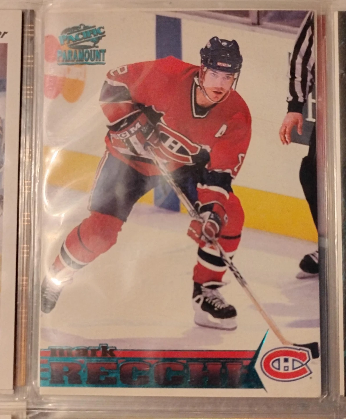 1994-95 Pacific Paramount Mark Recchi Hockey Card