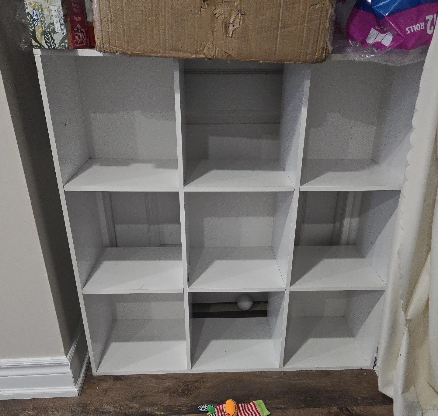 White Cube Shelf with Brown Storage Bin