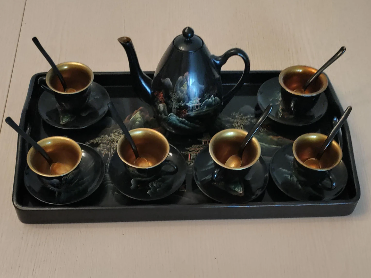 Black Tea Set with Scenic Design
