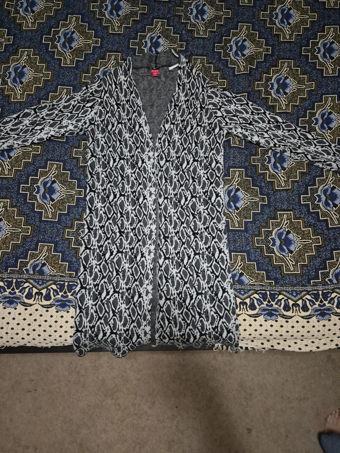 Guess Los Angeles Cardigan - Size M