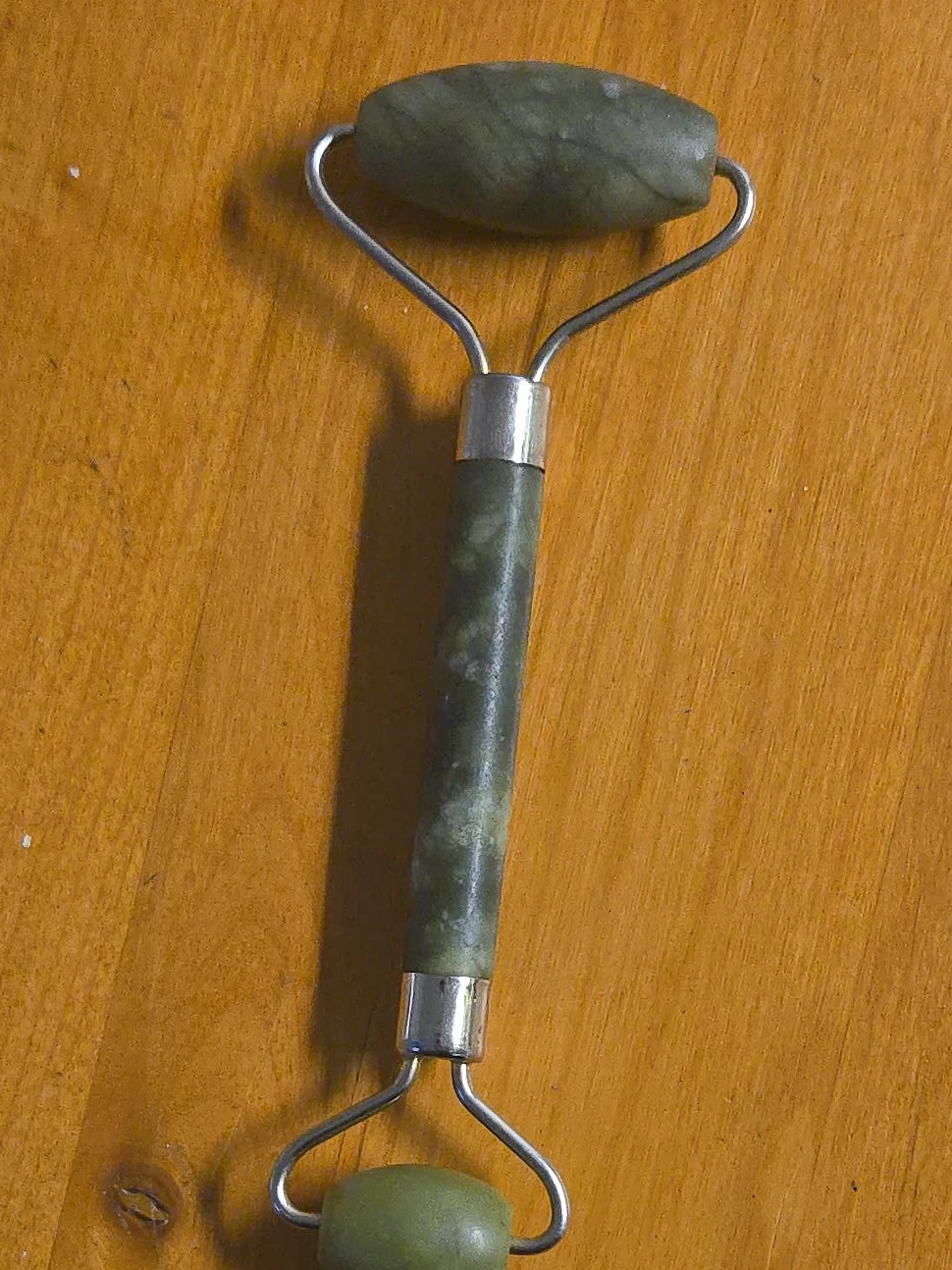 Jade Facial Roller