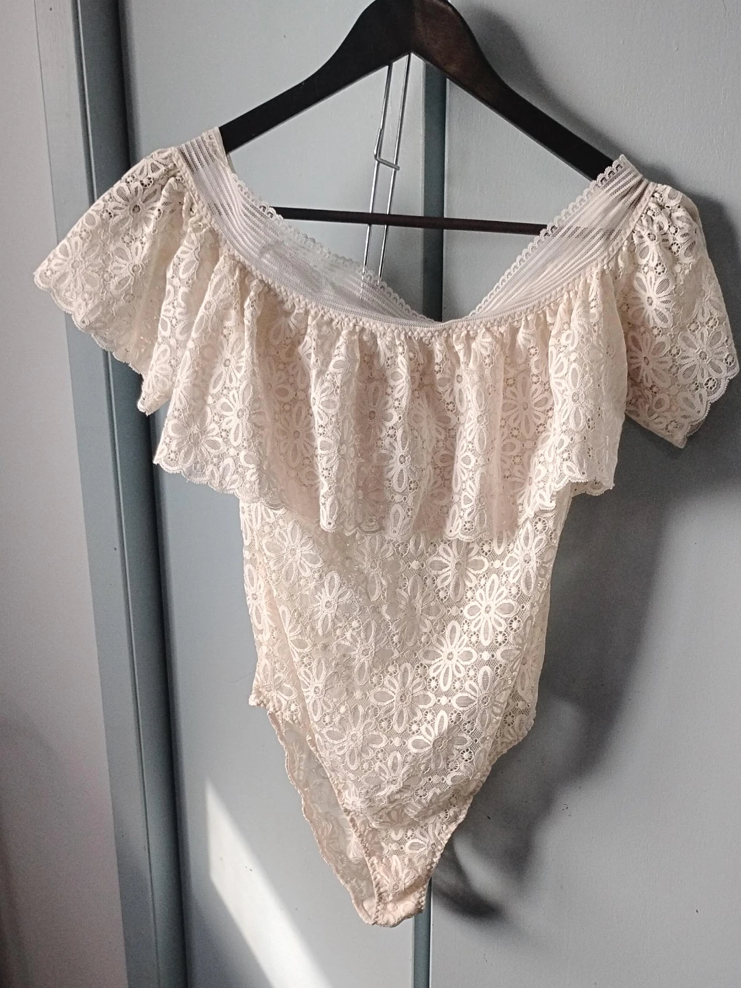 Victoria Secret Cream Lace Off-the-Shoulder Bodysuit