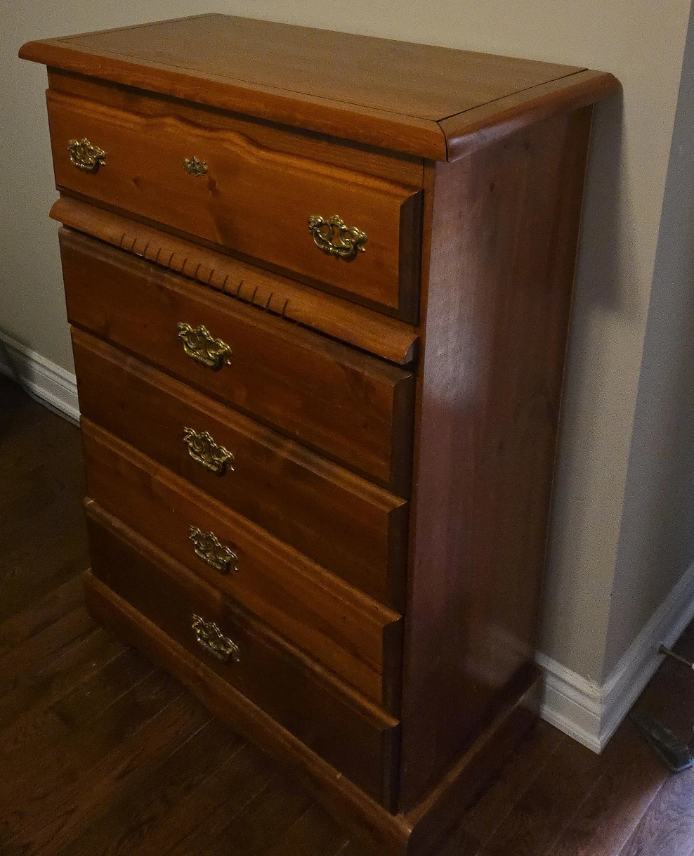 Classic Wooden Chest of Drawers