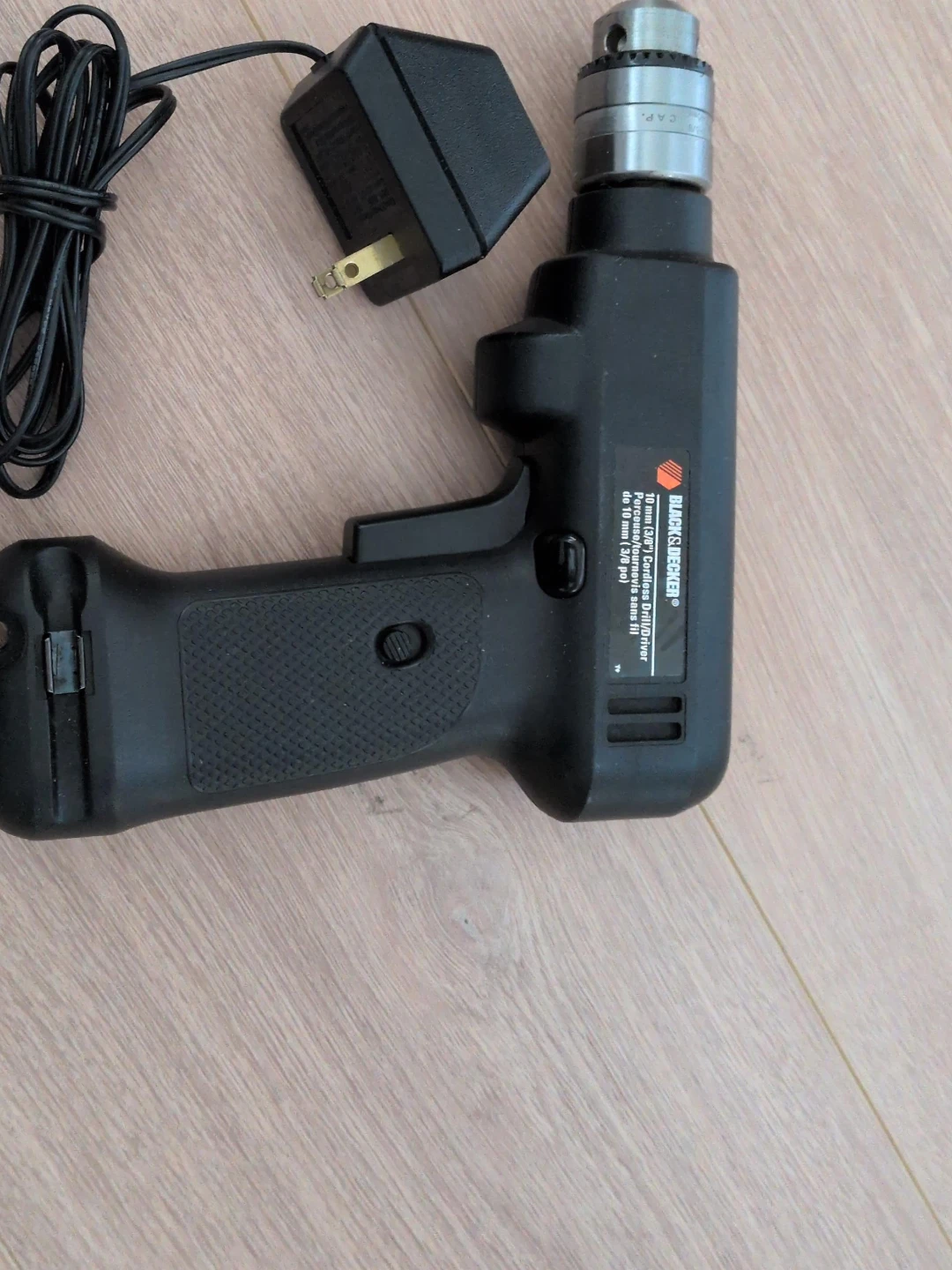 Black & Decker 10mm Cordless Drill/Driver