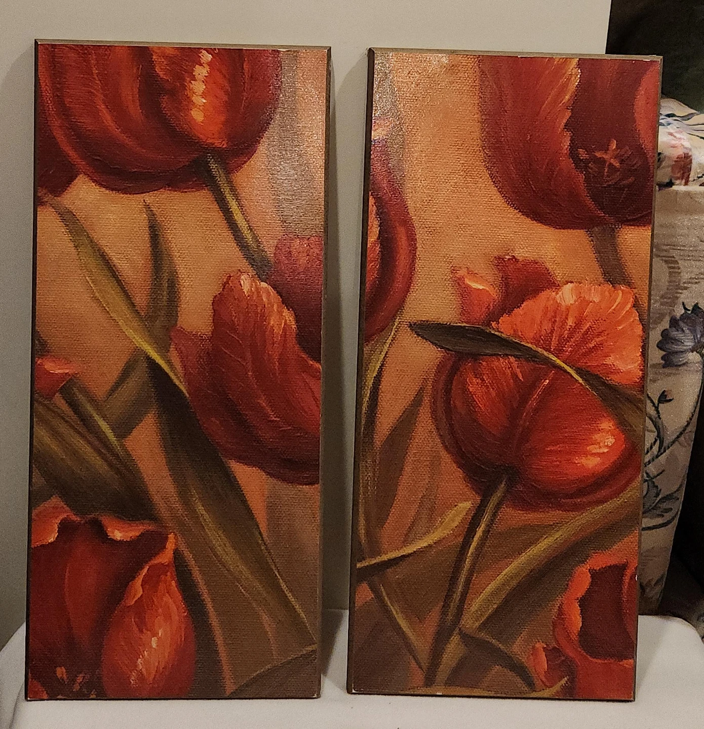 Set of 2 Red Tulip Canvas Wall Art
