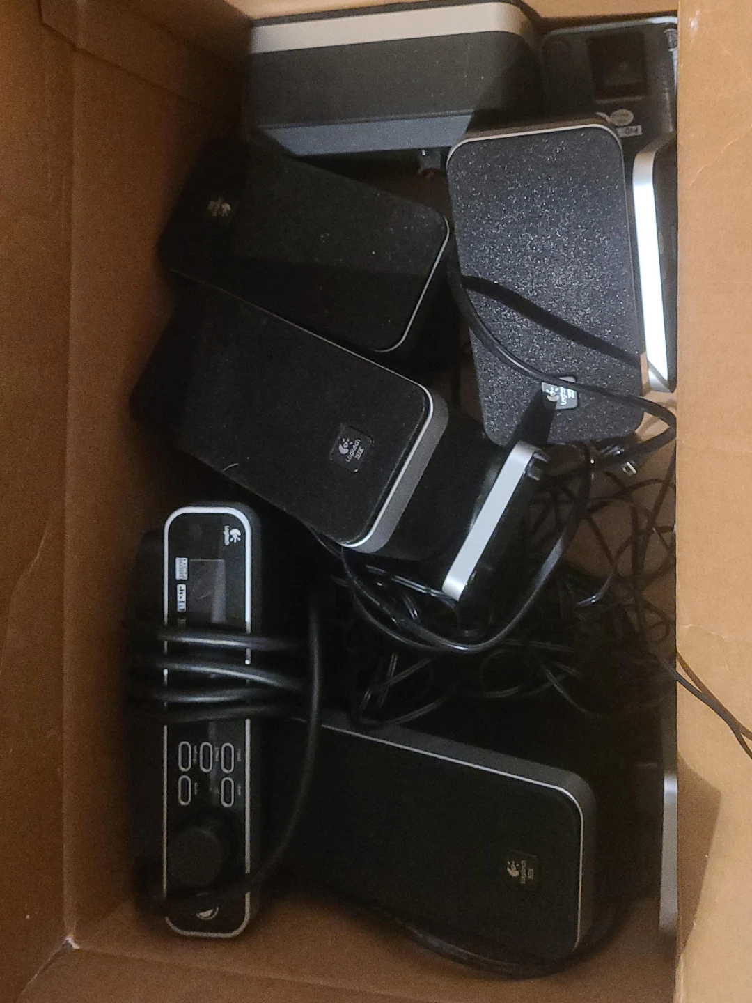 Logitech 2.1 Speaker System with Subwoofer