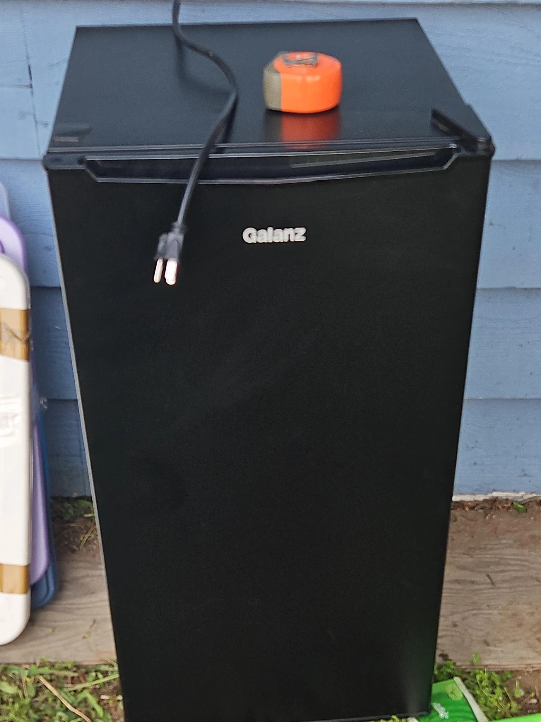 Galanz Black Mini Fridge