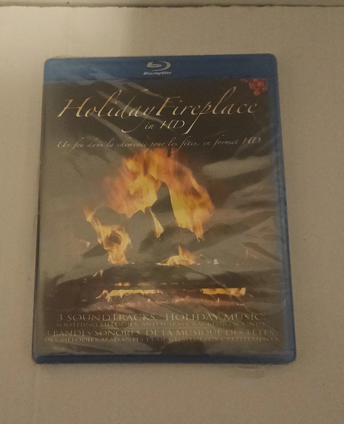Holiday Fireplace in HD Blu-ray Disc