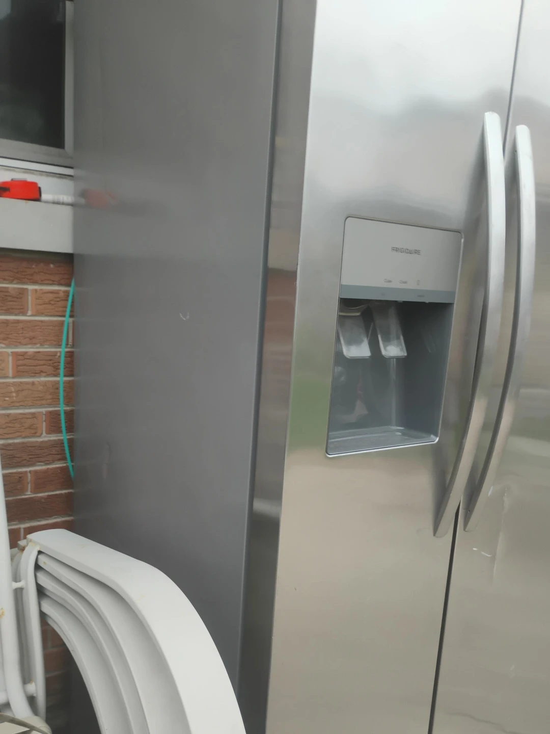 Frigidaire Stainless Steel French Door Refrigerator