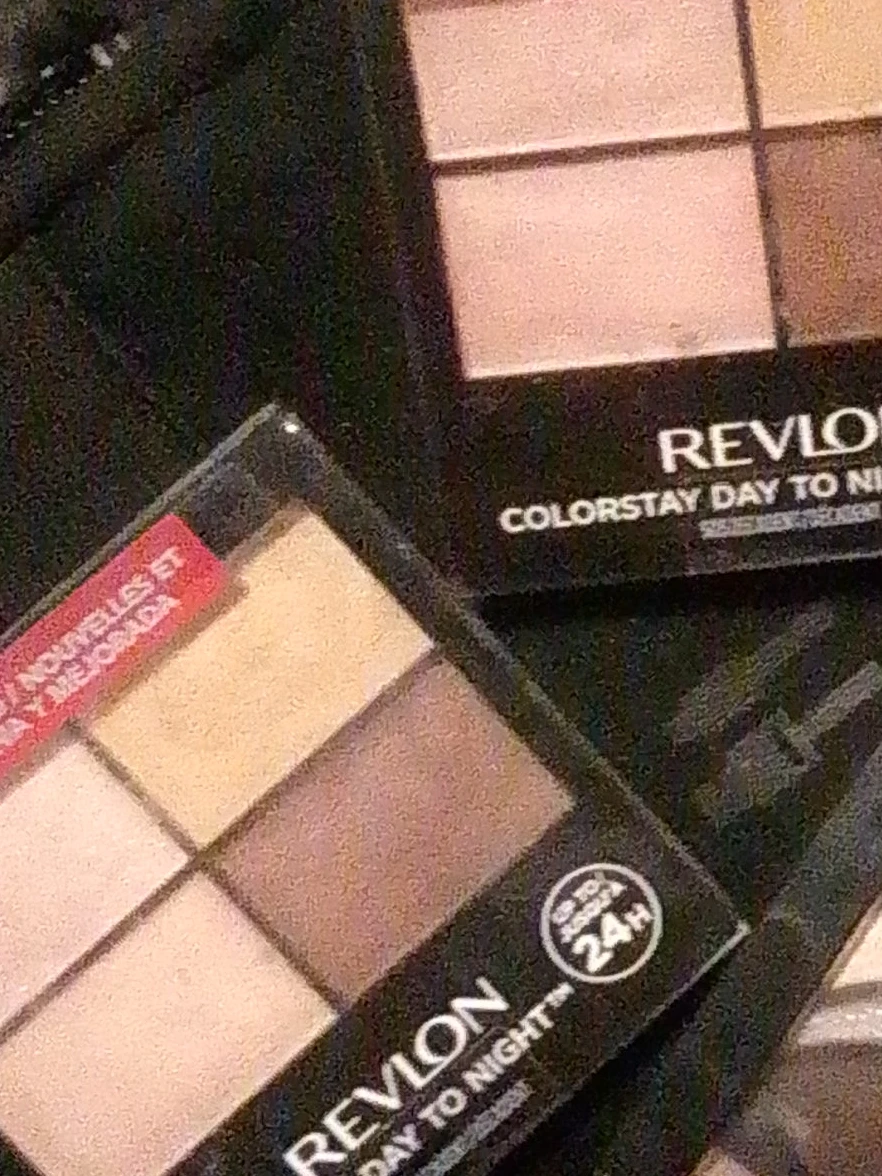 Revlon ColorStay Day to Night Eyeshadow Palette