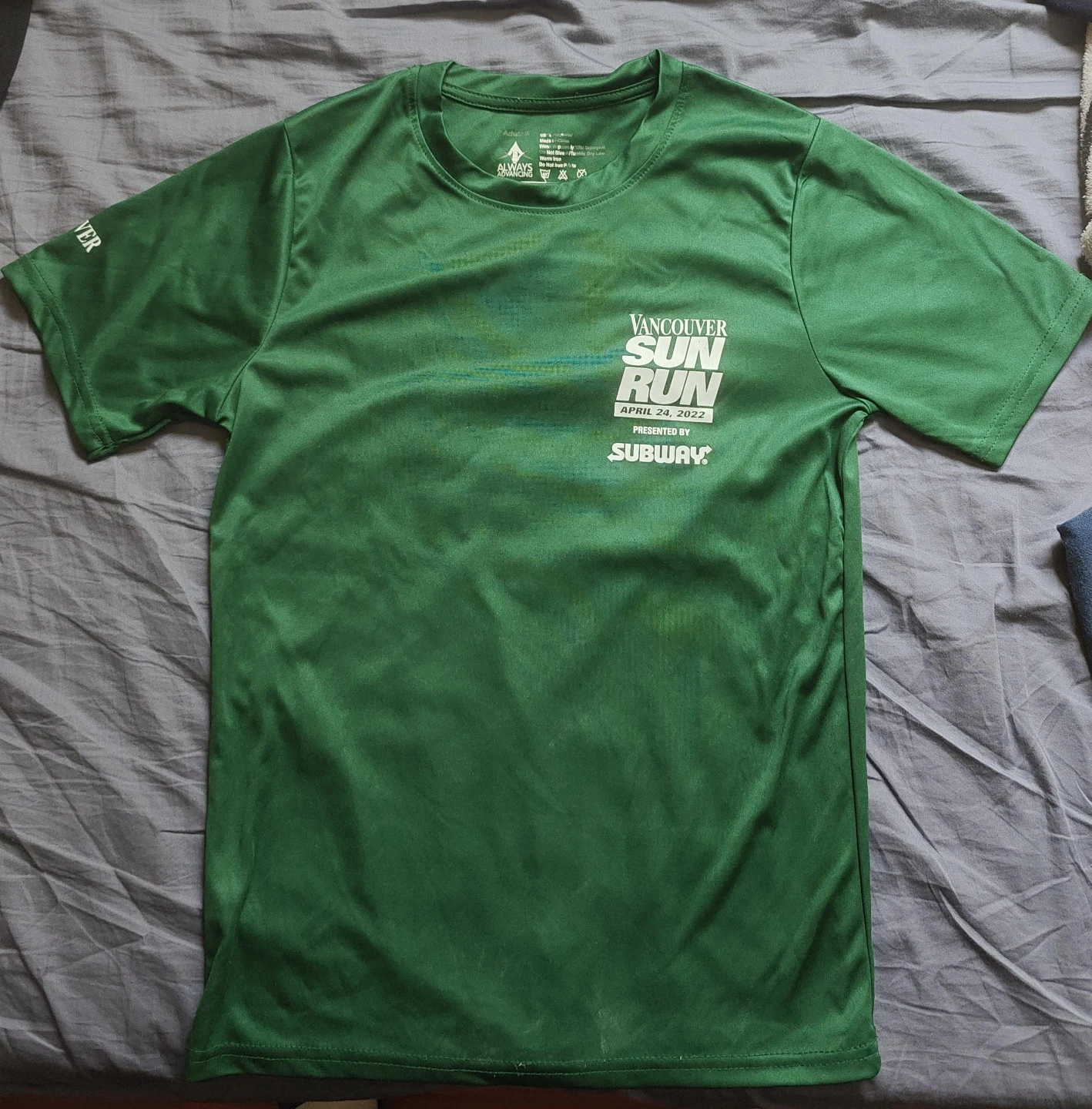 Green Vancouver Sun Run 2022 T-Shirt