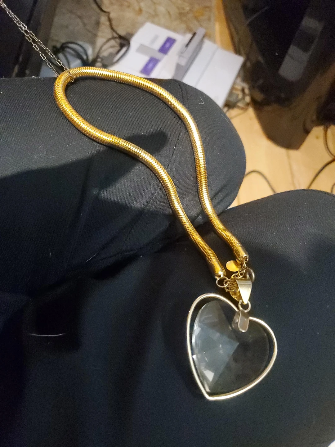Gold snake chain necklace with clear heart pendant - photo 2
