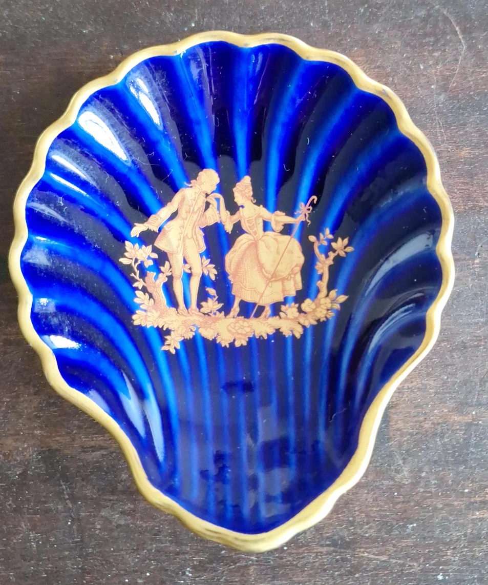 Decorative Cobalt Blue Shell Trinket Dish with Gold Trim