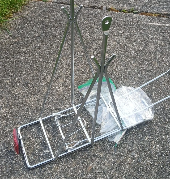 Chrome Bicycle Rear Rack with Reflector