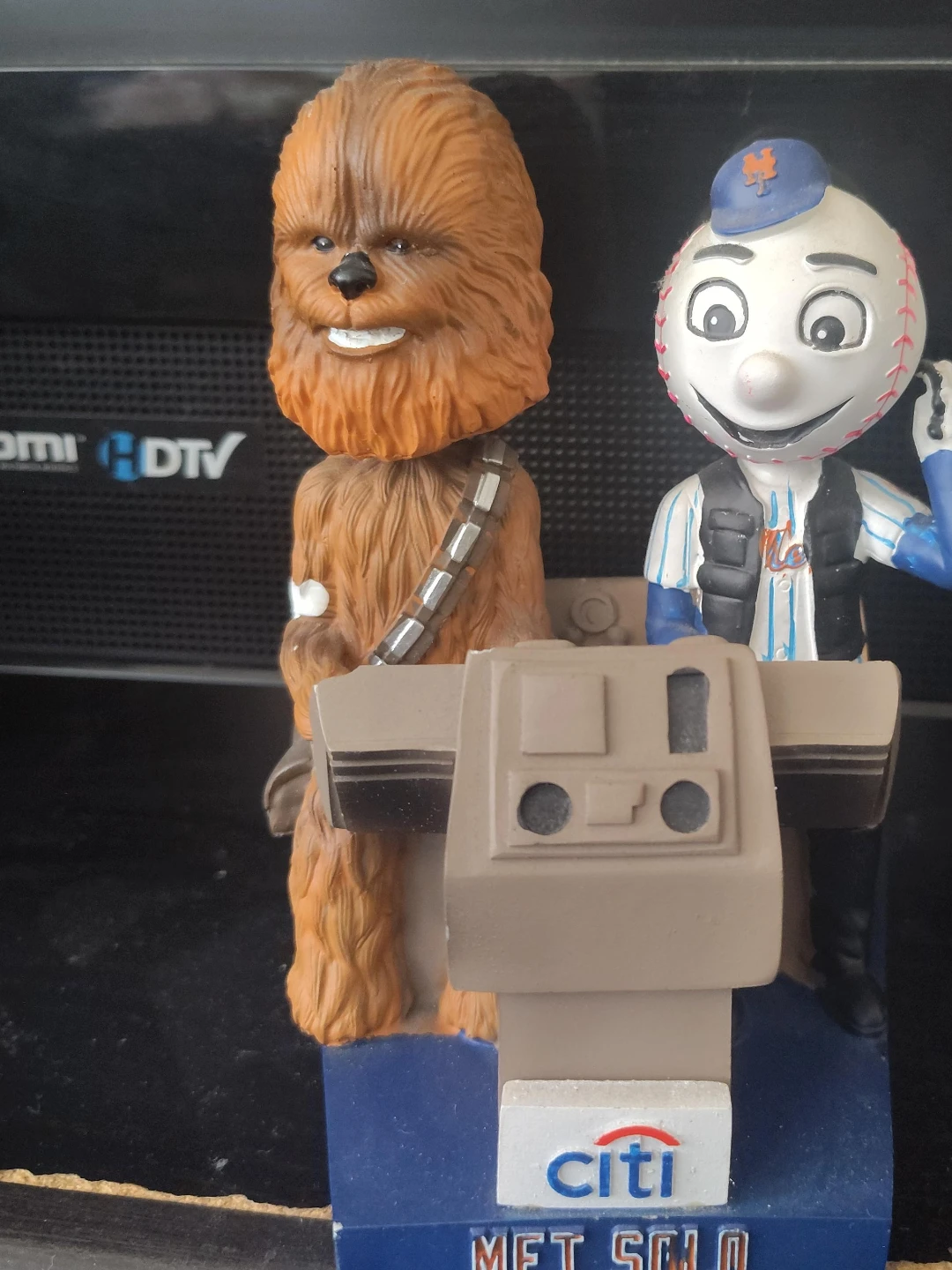 Star Wars Chewbacca & Mr. Met Bobblehead