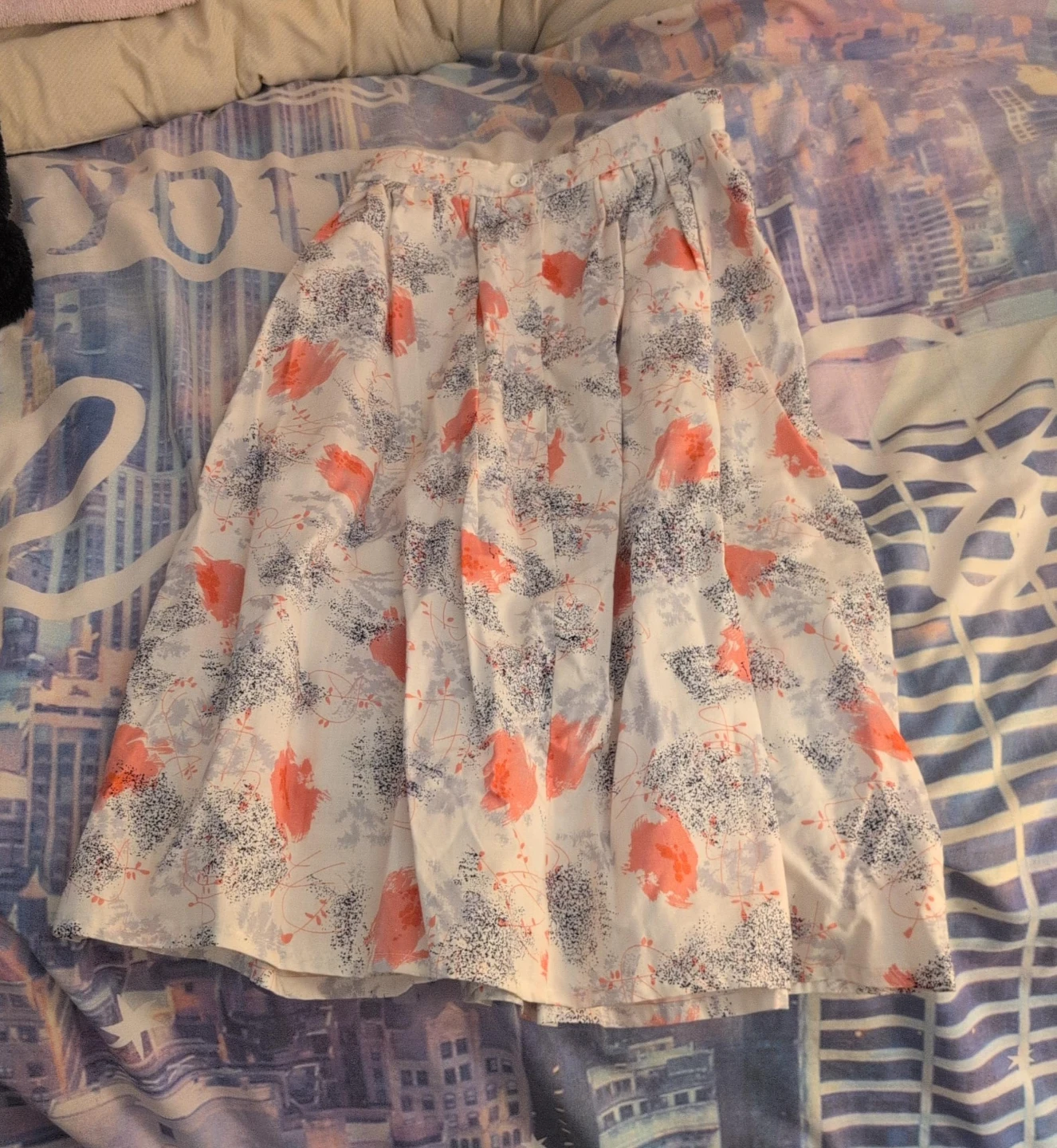 White Floral Pleated Skirt