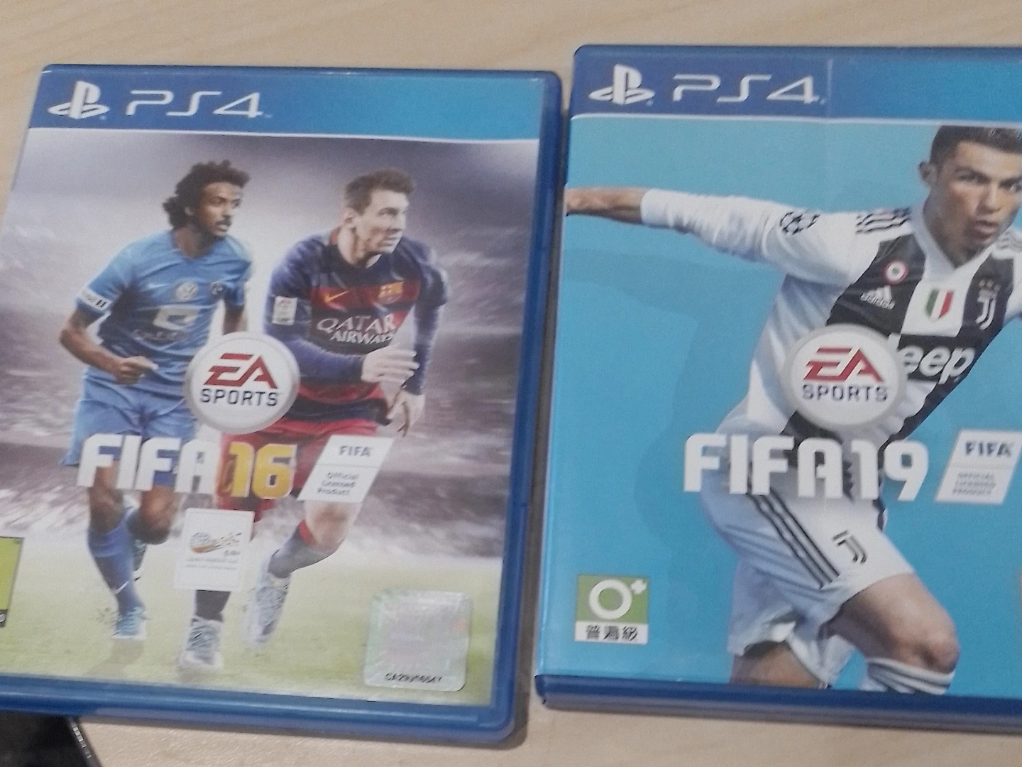 EA Sports FIFA 16 & FIFA 19 PS4 Games