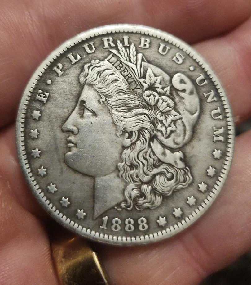 1888 Morgan Silver Dollar Coin - photo 2