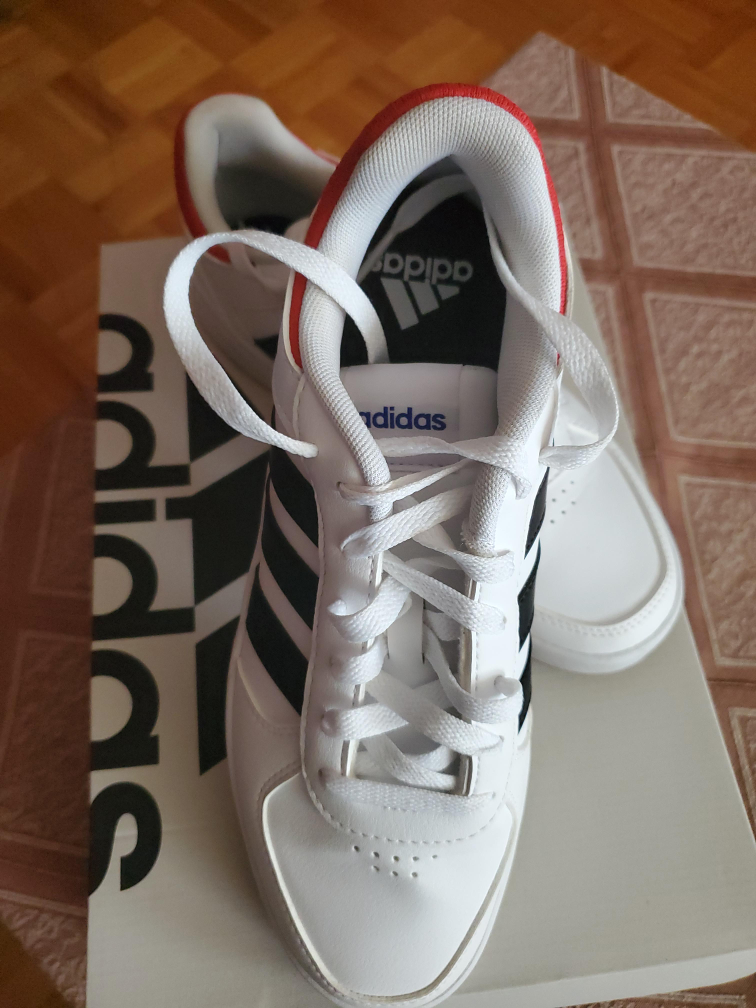 Adidas White & Black Sneakers