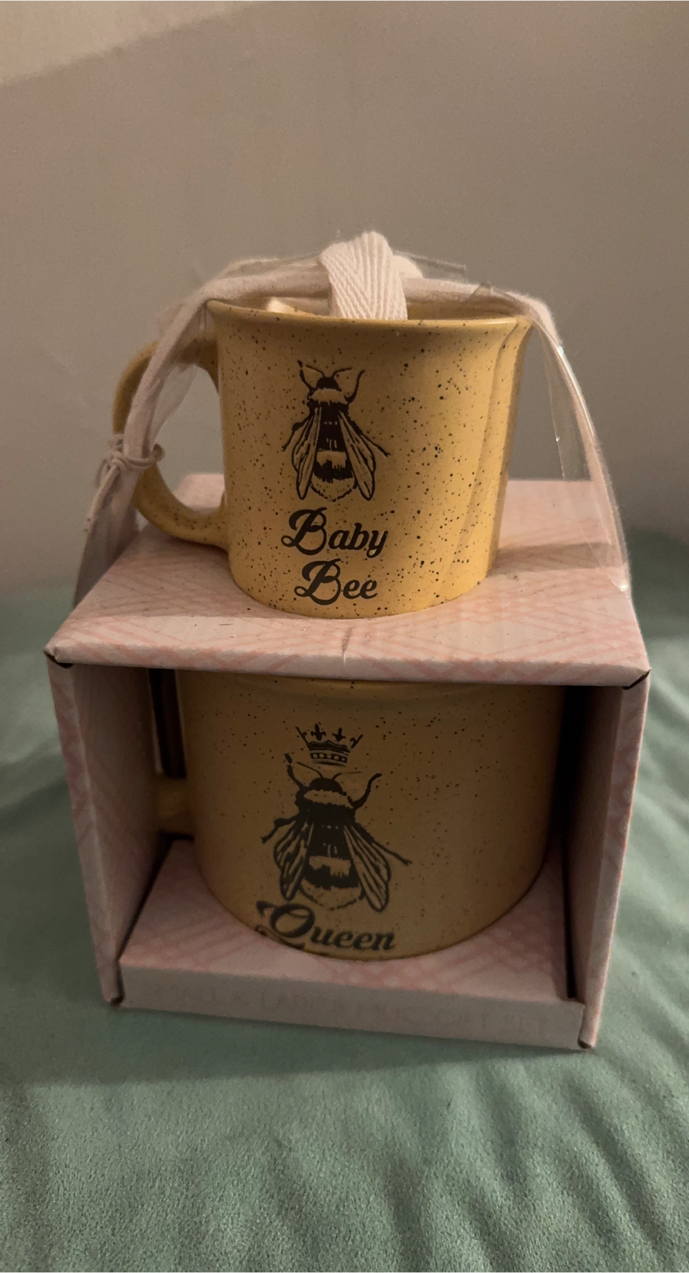 Set of 2 "Baby Bee" and "Queen Bee" Mugs