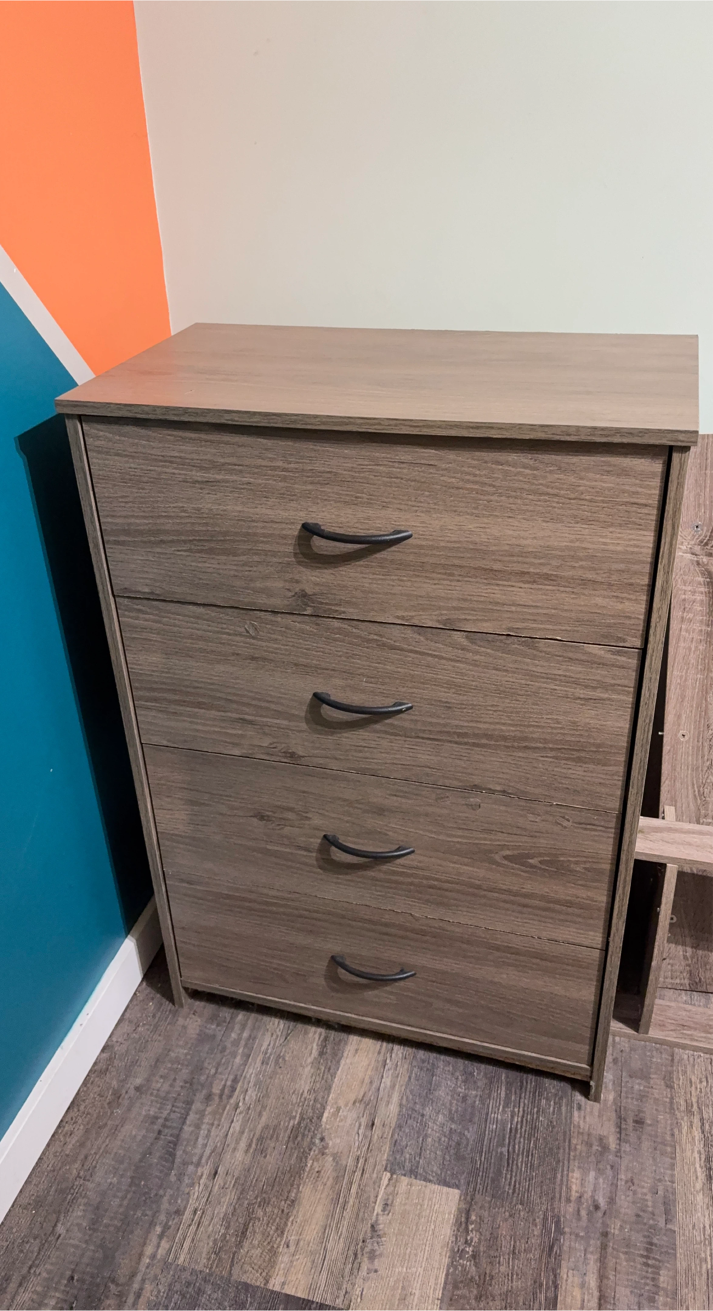 4-Drawer Dresser - Wood Finish
