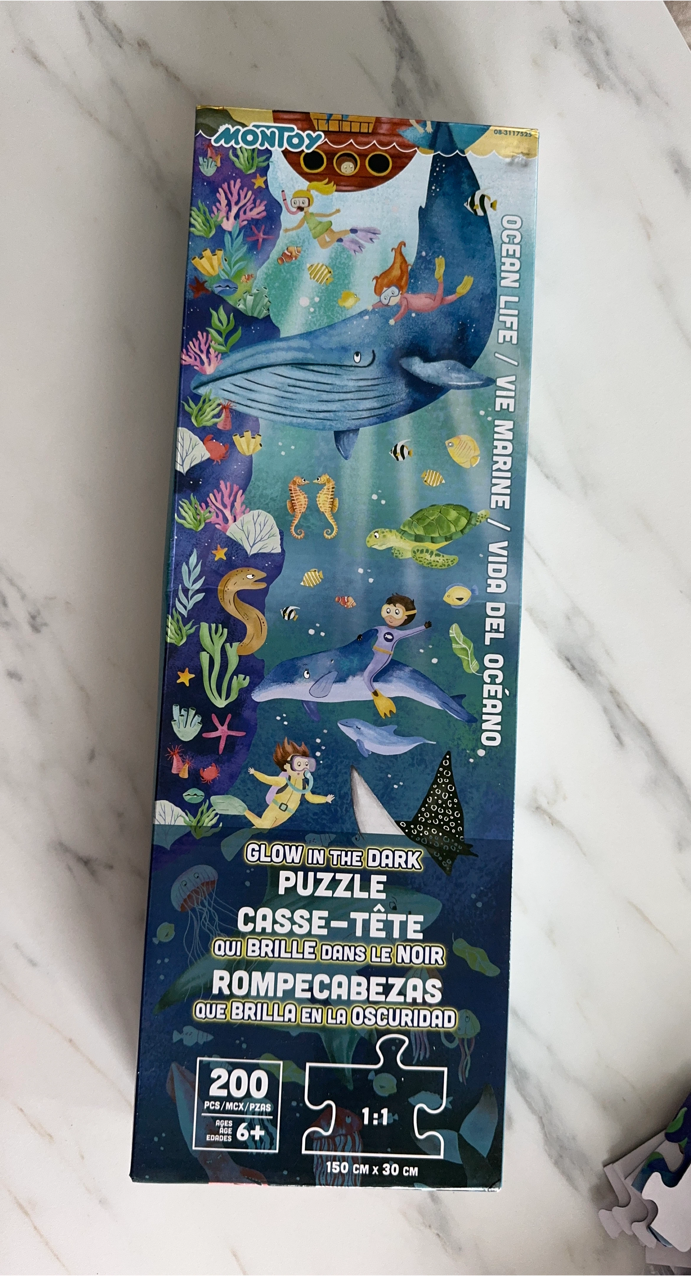 Montoy Glow in the Dark Ocean Life Puzzle - 200 Pieces