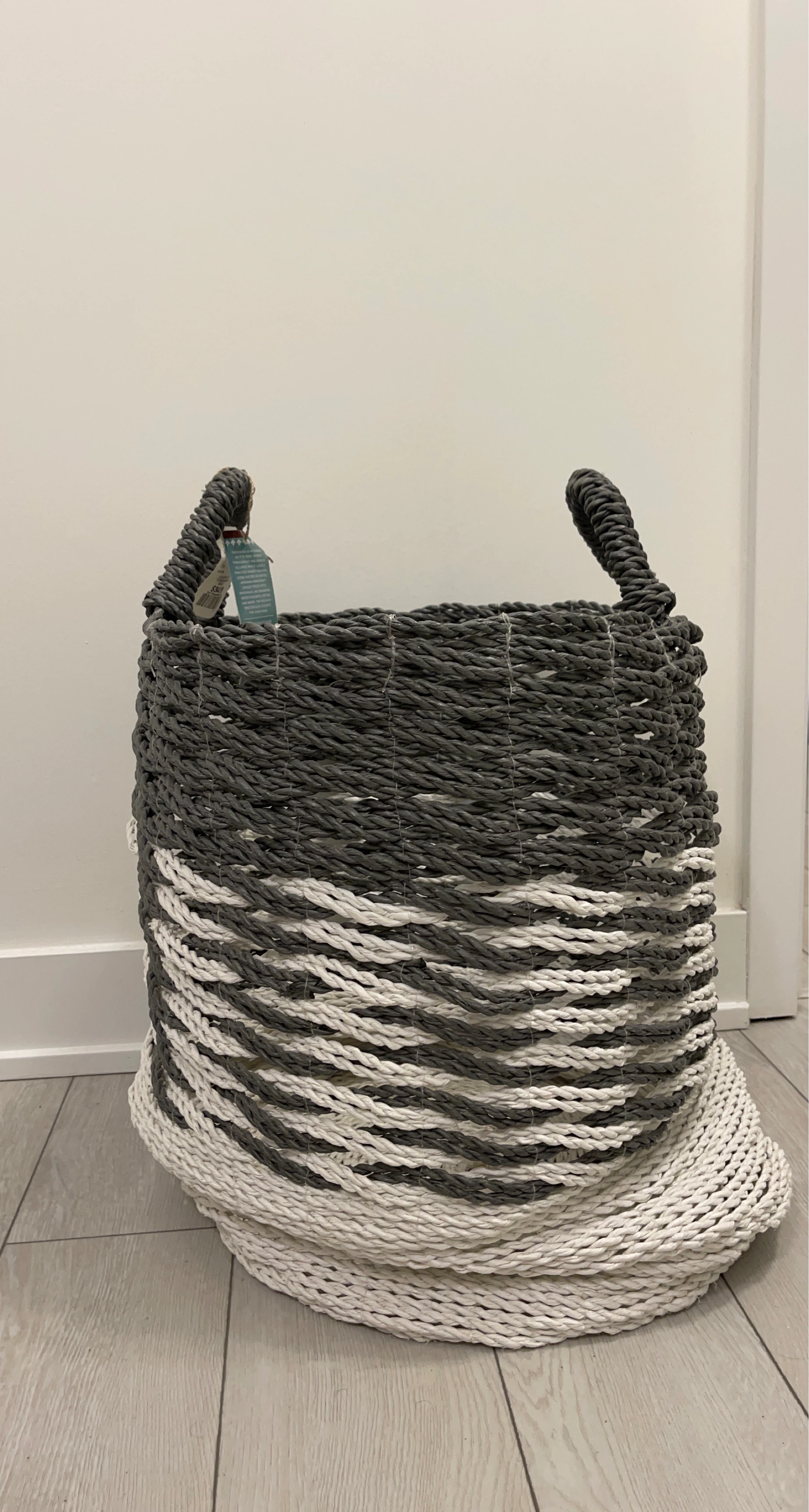 HOMESENSE Woven Basket