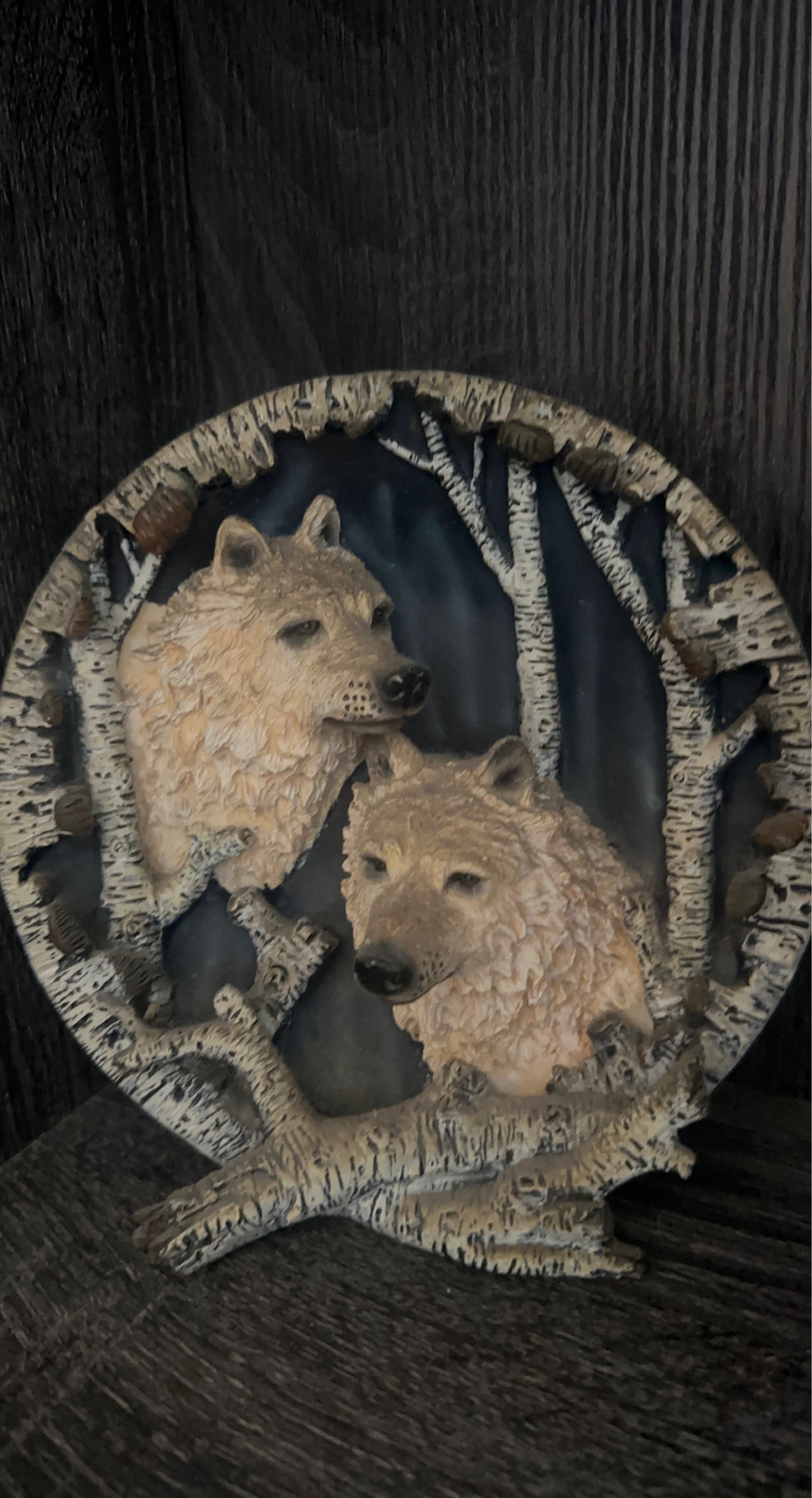 Wolf Relief shelf Art