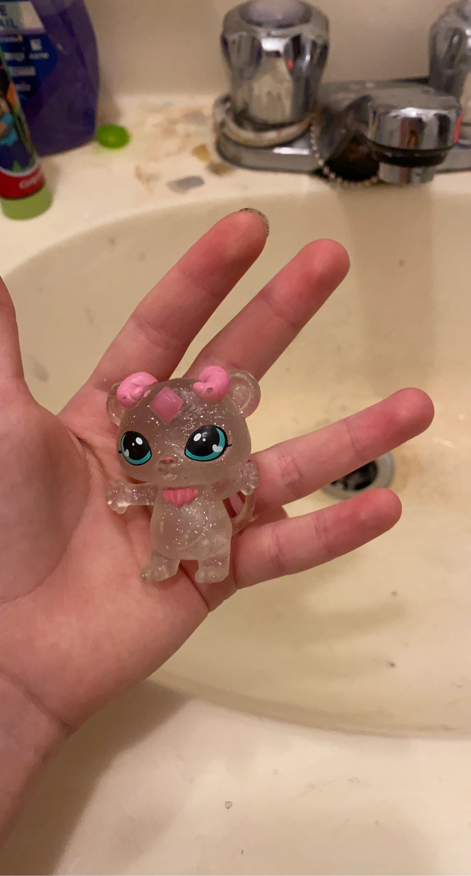 Sparkly Pet Figurine