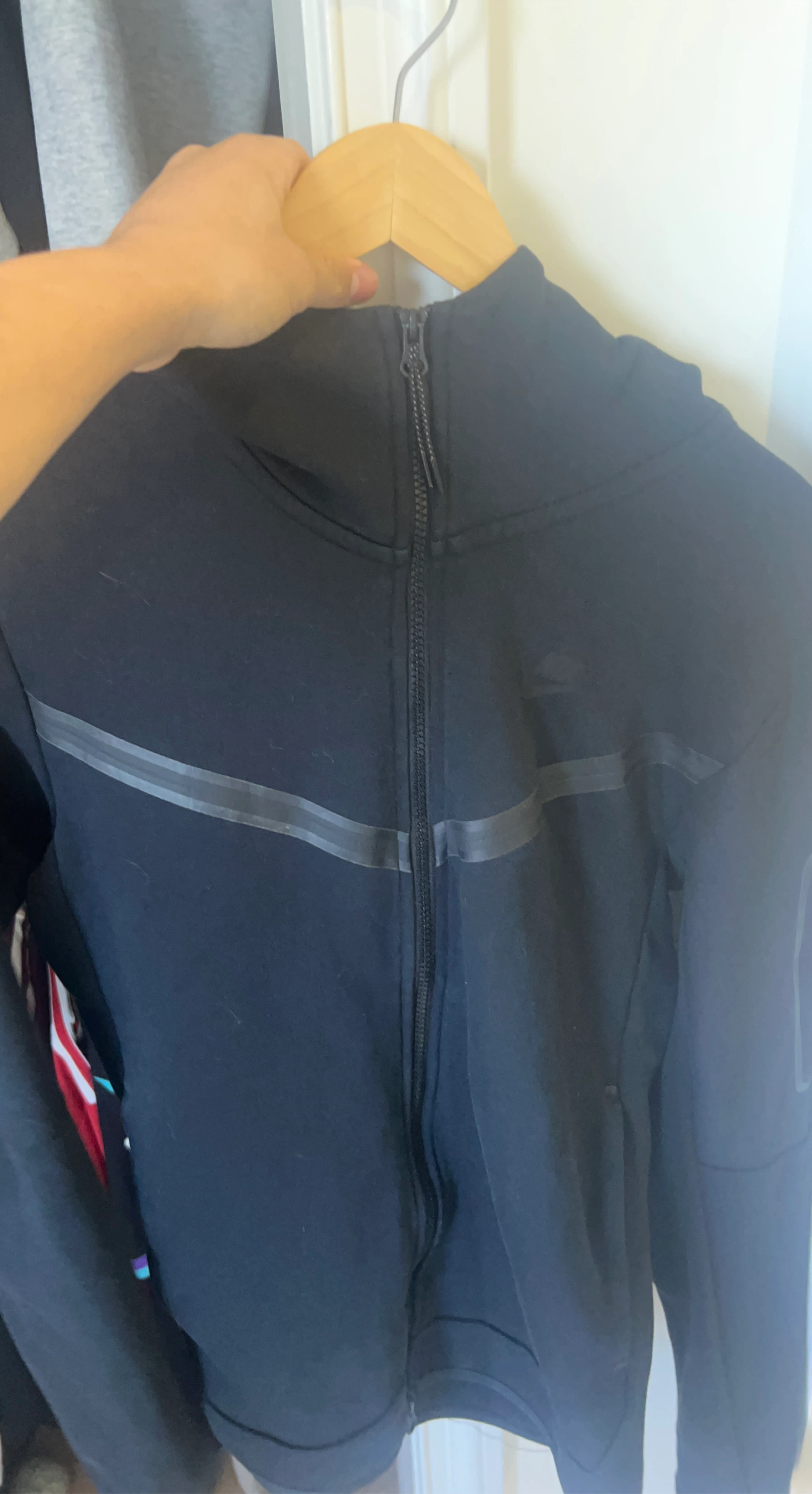Black Nike Tech Fleece Size M
