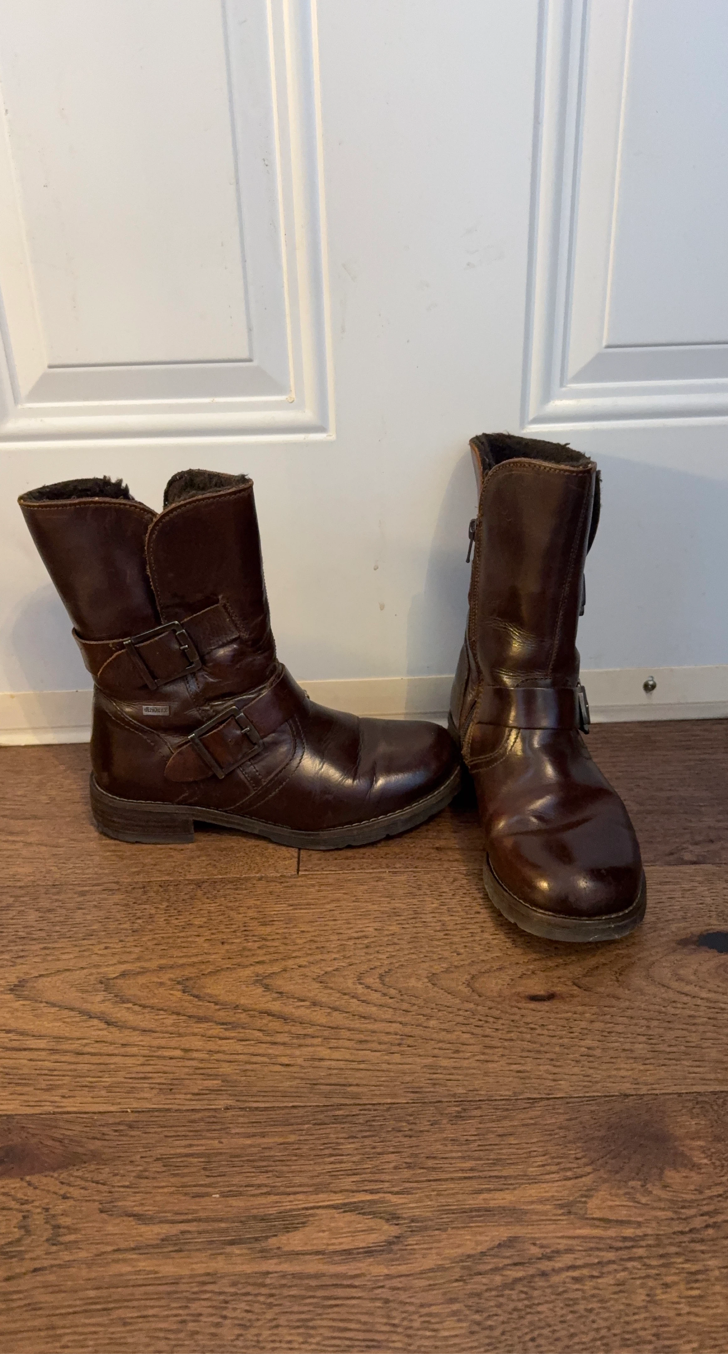 Brown Leather Winter Boots